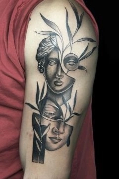 Tattoo realizado por Diego López de Kustom Tattoo